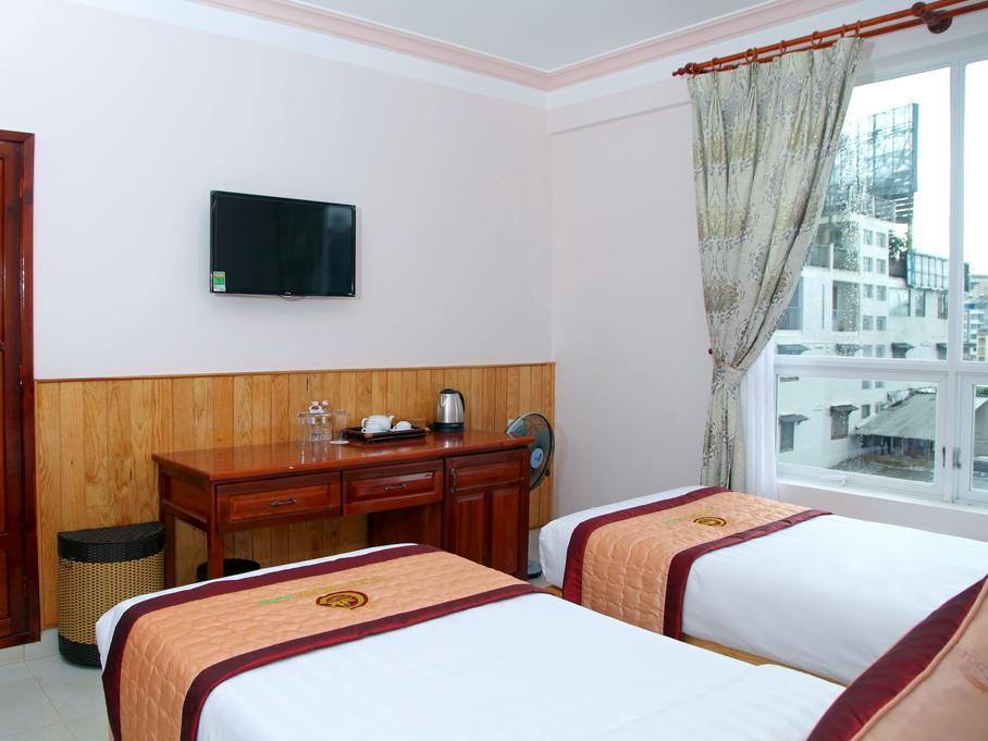 Gold Dream Hotel Dalat Bagian luar foto
